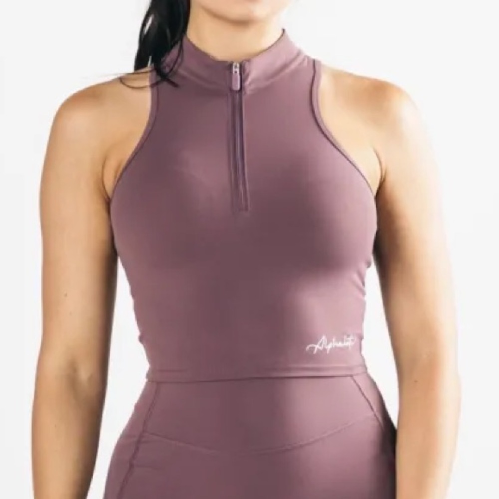 Alphalete Pulse Zip Tank in Passive Purple